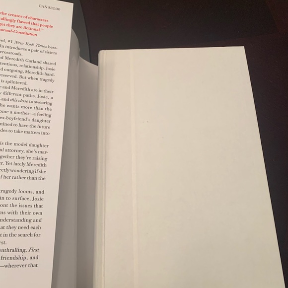 Book-Emily Giffin Hardcover Novel “First Comes Love” - Picture 3 of 5